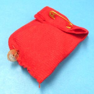 dollar snatcher reel in cloth pouch