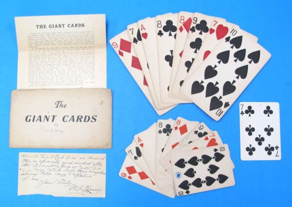 vintage "the giant cards" 8 card version (w. d. leroy)